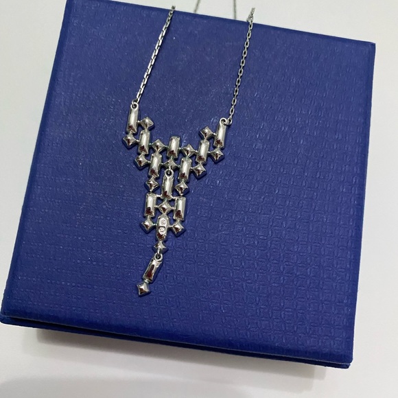 Swarovski Viola Crystal Necklace - Picture 5 of 6